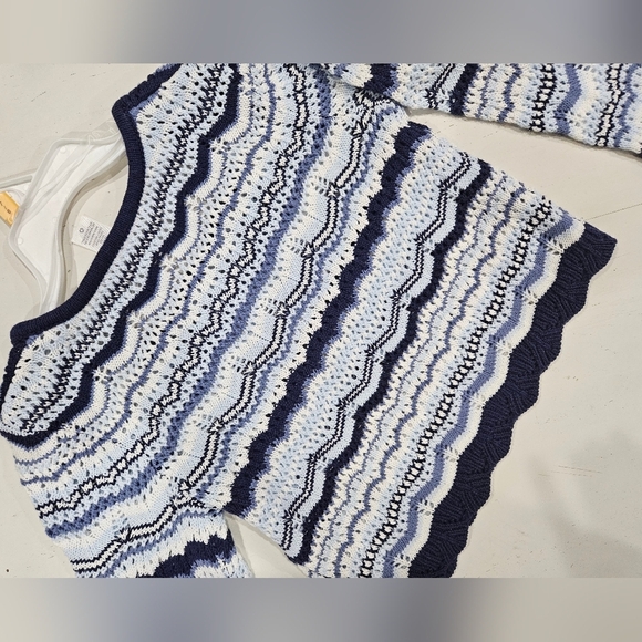Limited too, Blue & white, girls knit crop top. New with tags. Y2K vibes. - Picture 7 of 9
